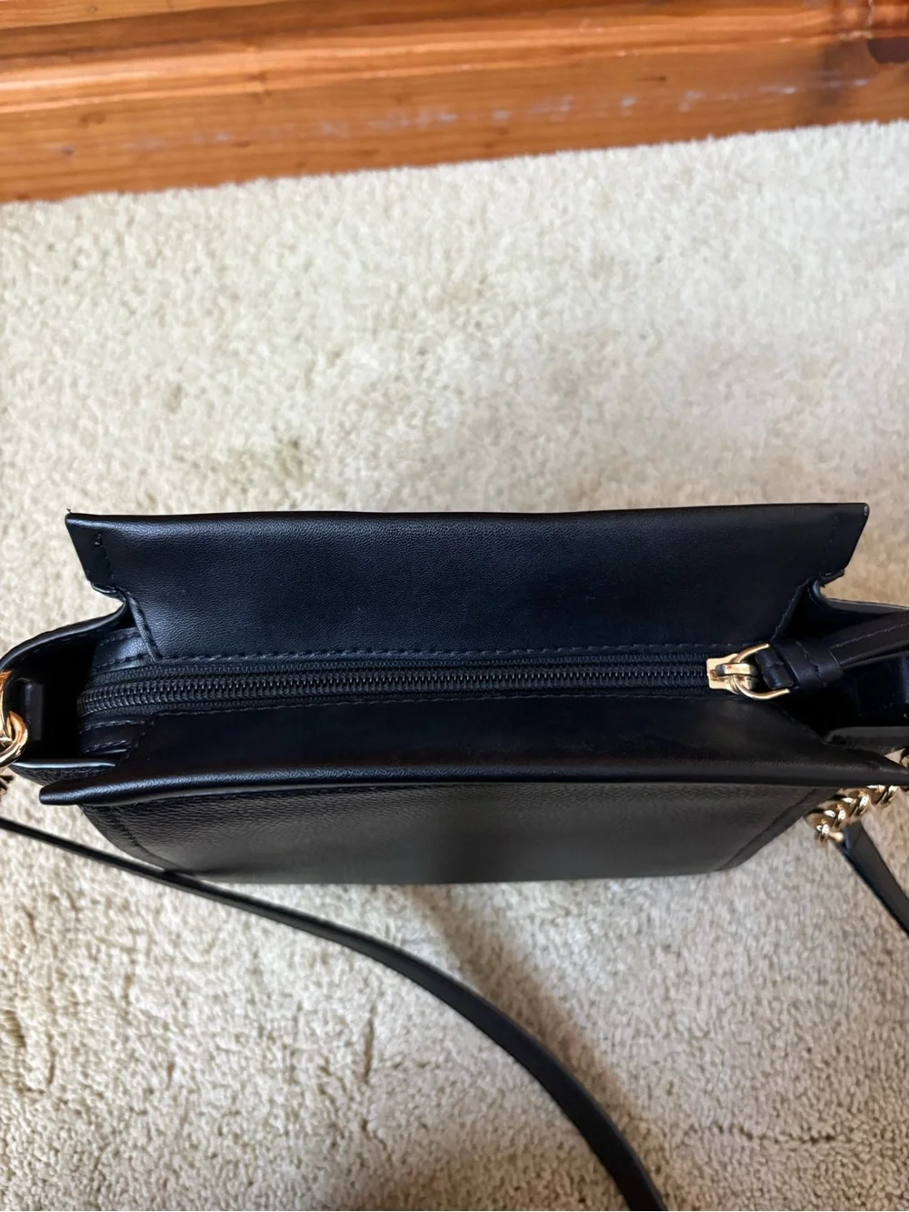 Michael Kors Graham Small Messenger Bag Shoulder Strap Crossbody Black Leather